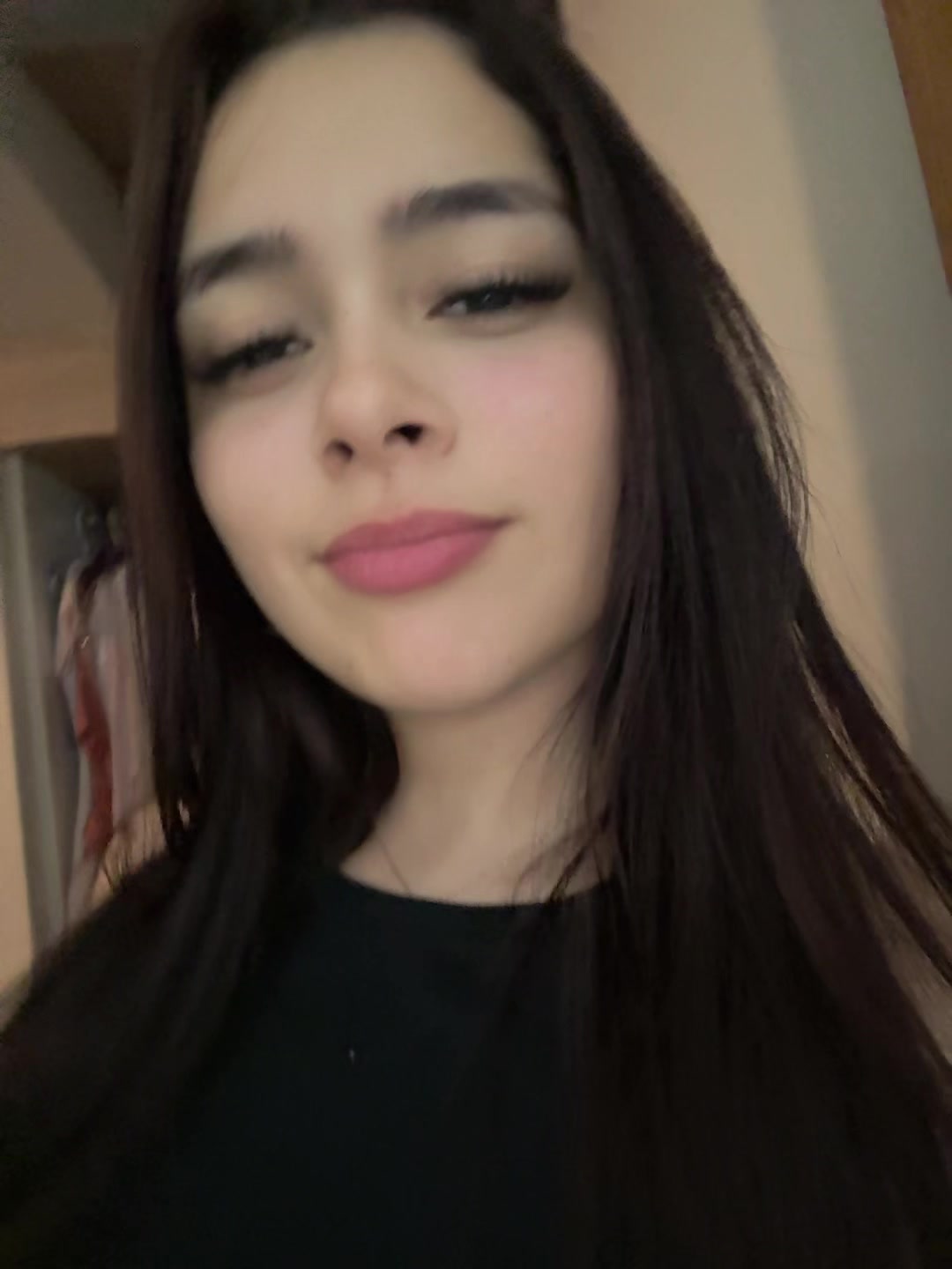 @𝑨𝑽𝑹𝑰𝑳