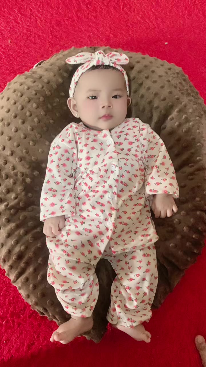 @yeniyulia444
