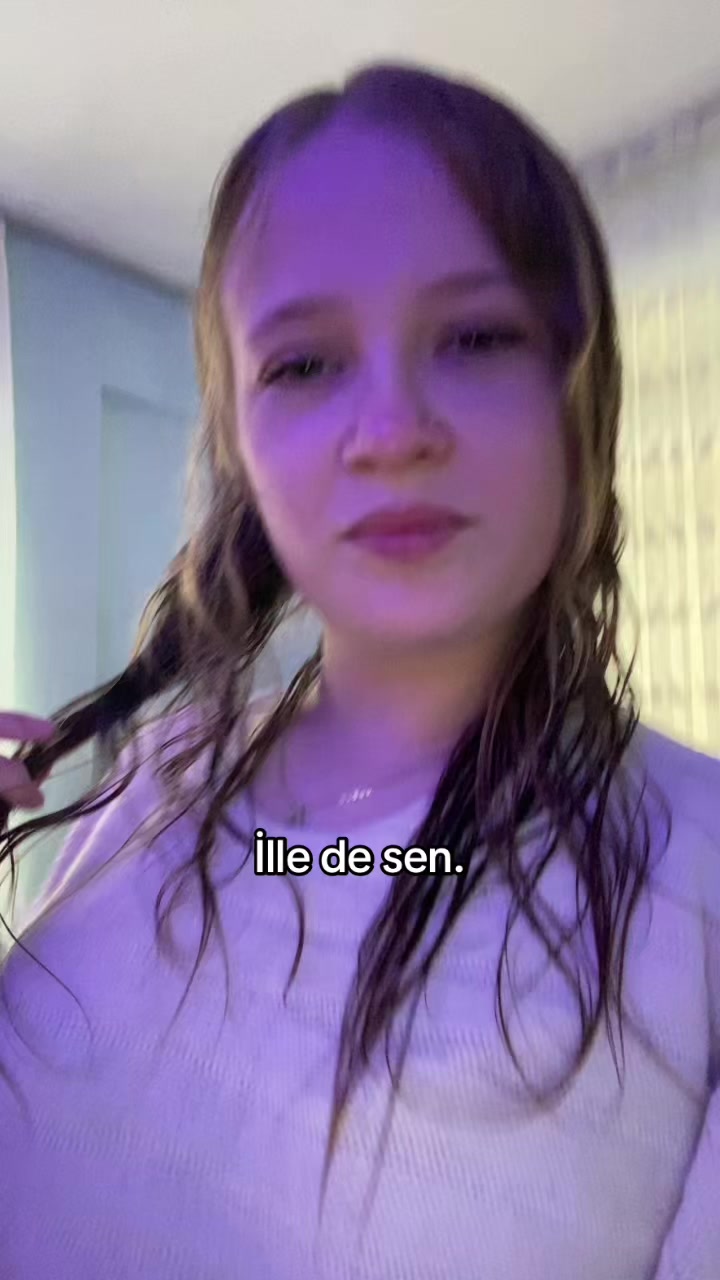 @sarııkolaa