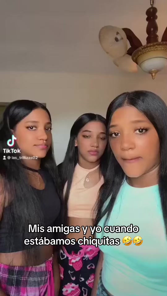 @Las trillizas