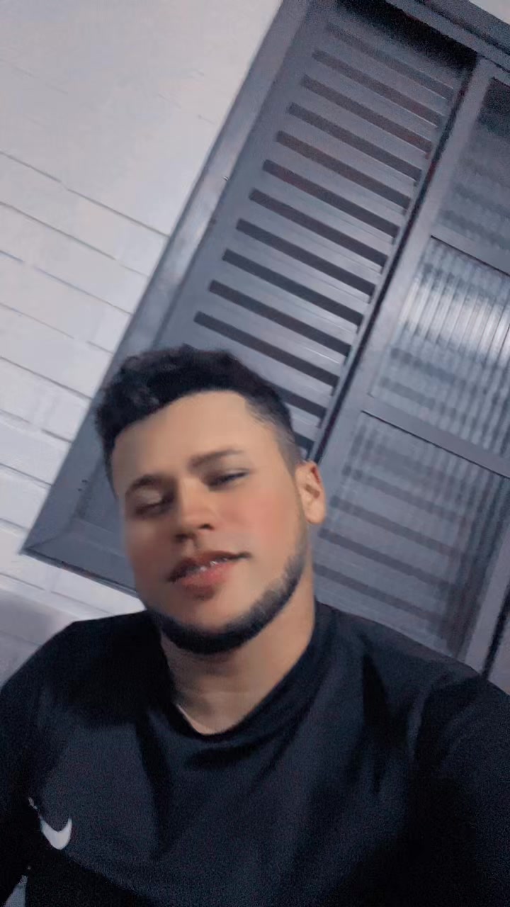 @Leandro L&eacute;o oficial
