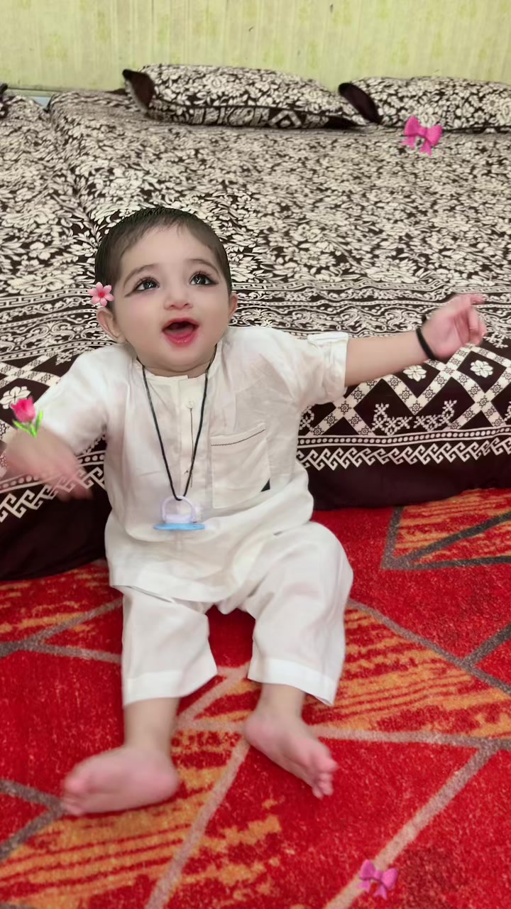 @AyEsHaRaHeEl🎀♥️