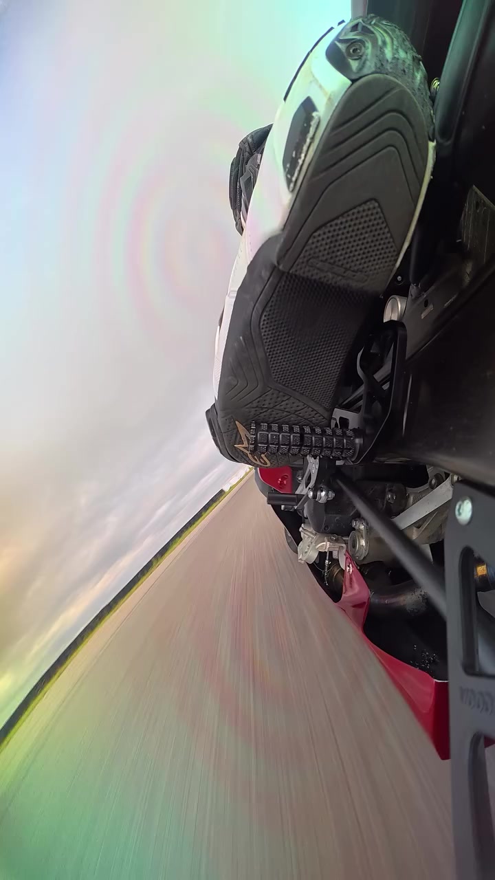 @RobbieMotoBikers🔥