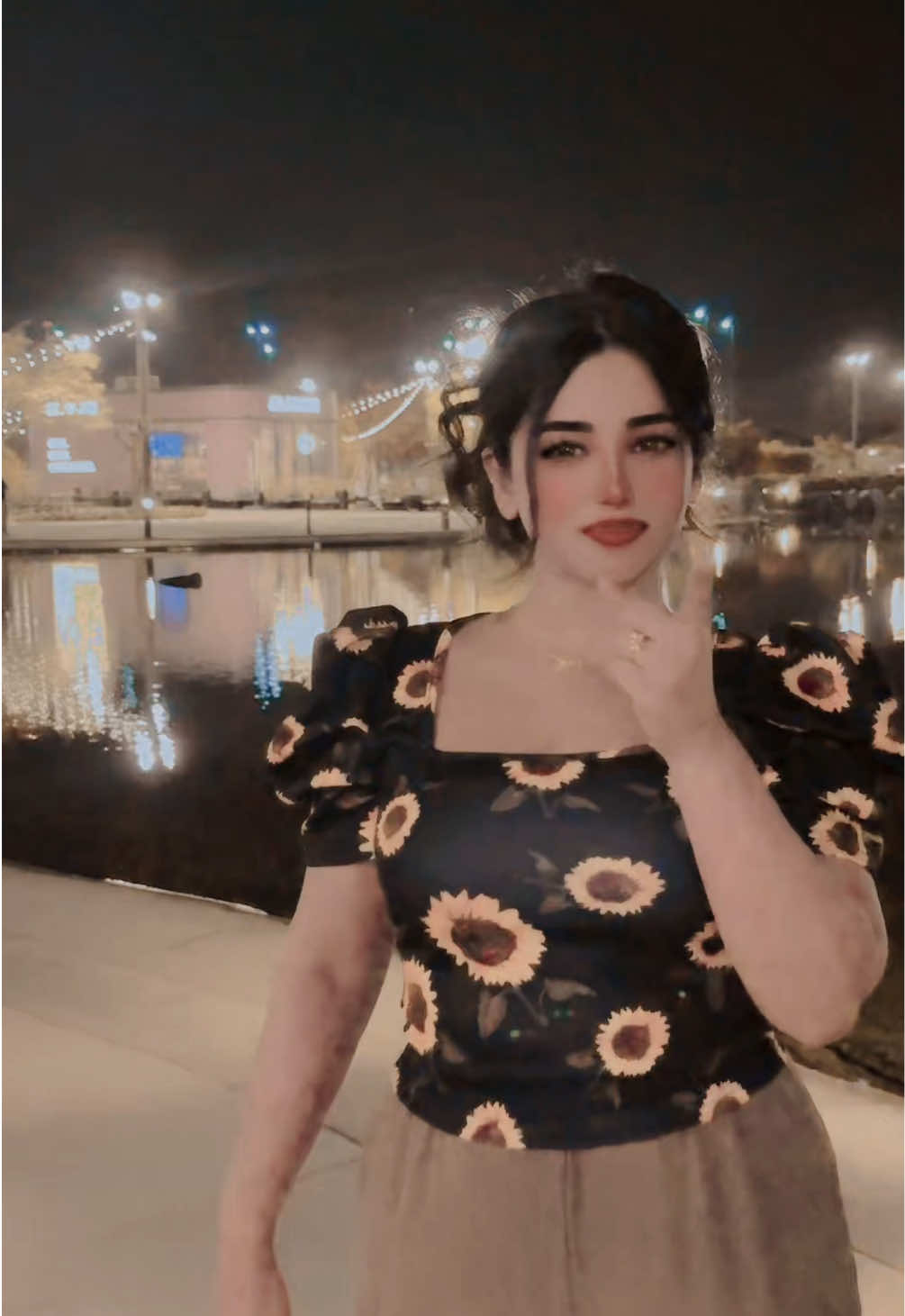 @Sadia🇦🇪