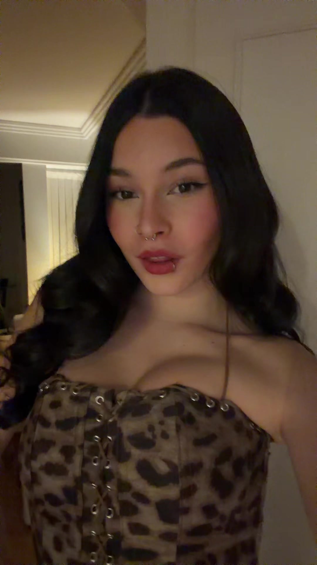 @Eleeee