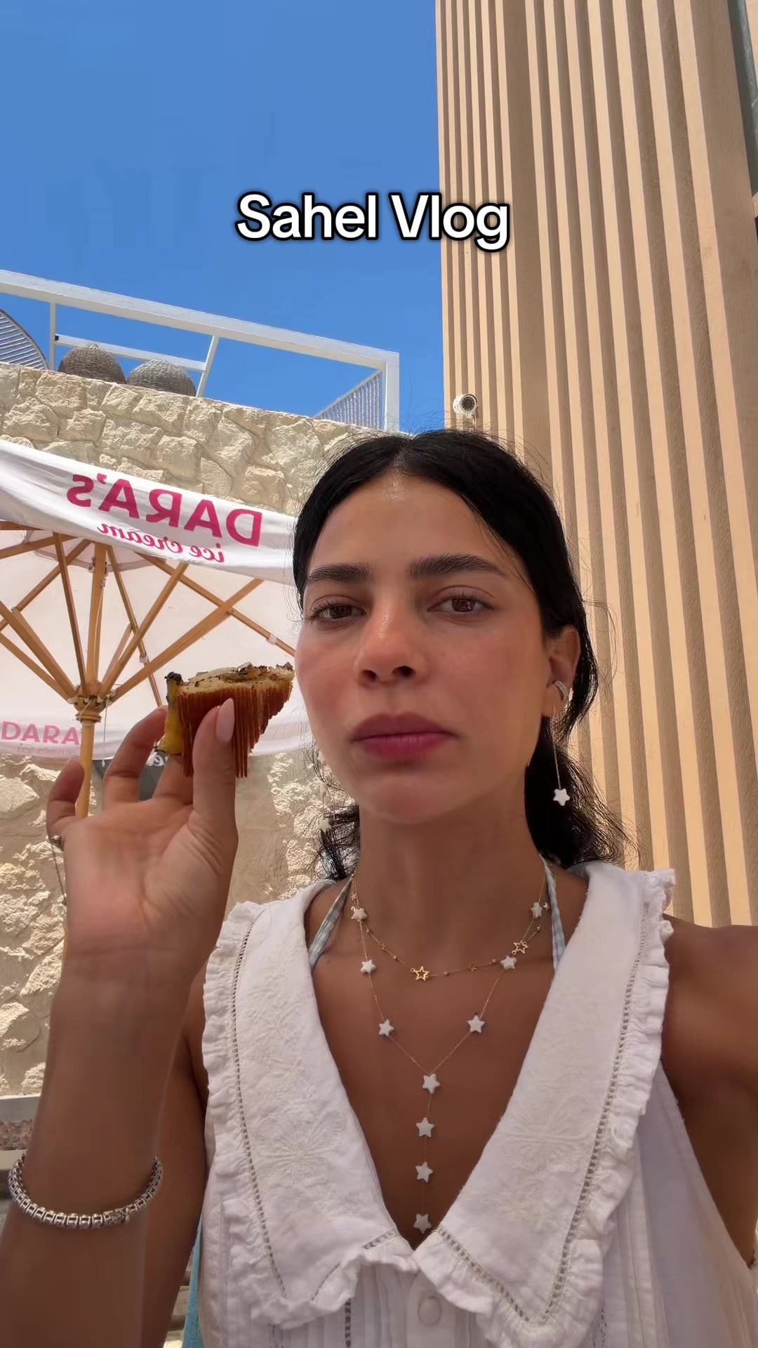 @Moni Hasbini