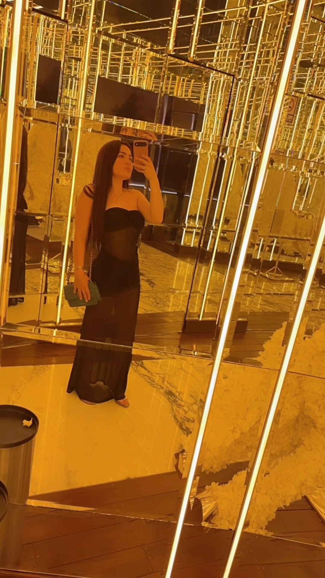 @Sinai Lapham