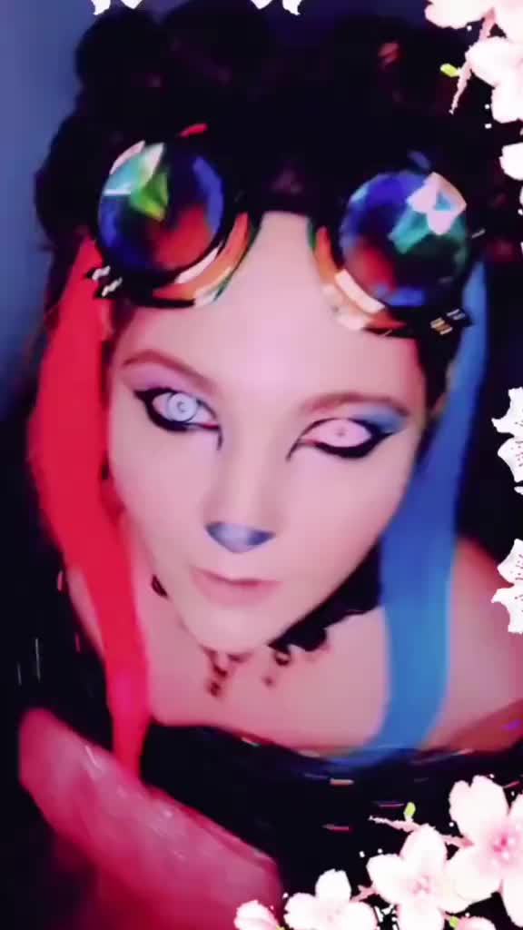 @~•♥️Helga♥️Elf♥️•~