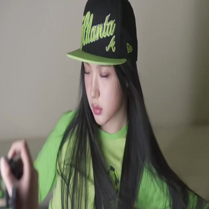 @꩜