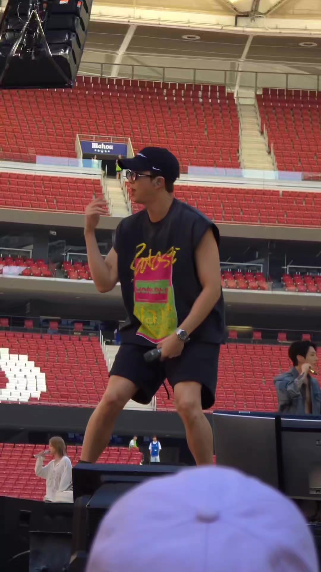 @(RM's Wildflower ๐ชท)