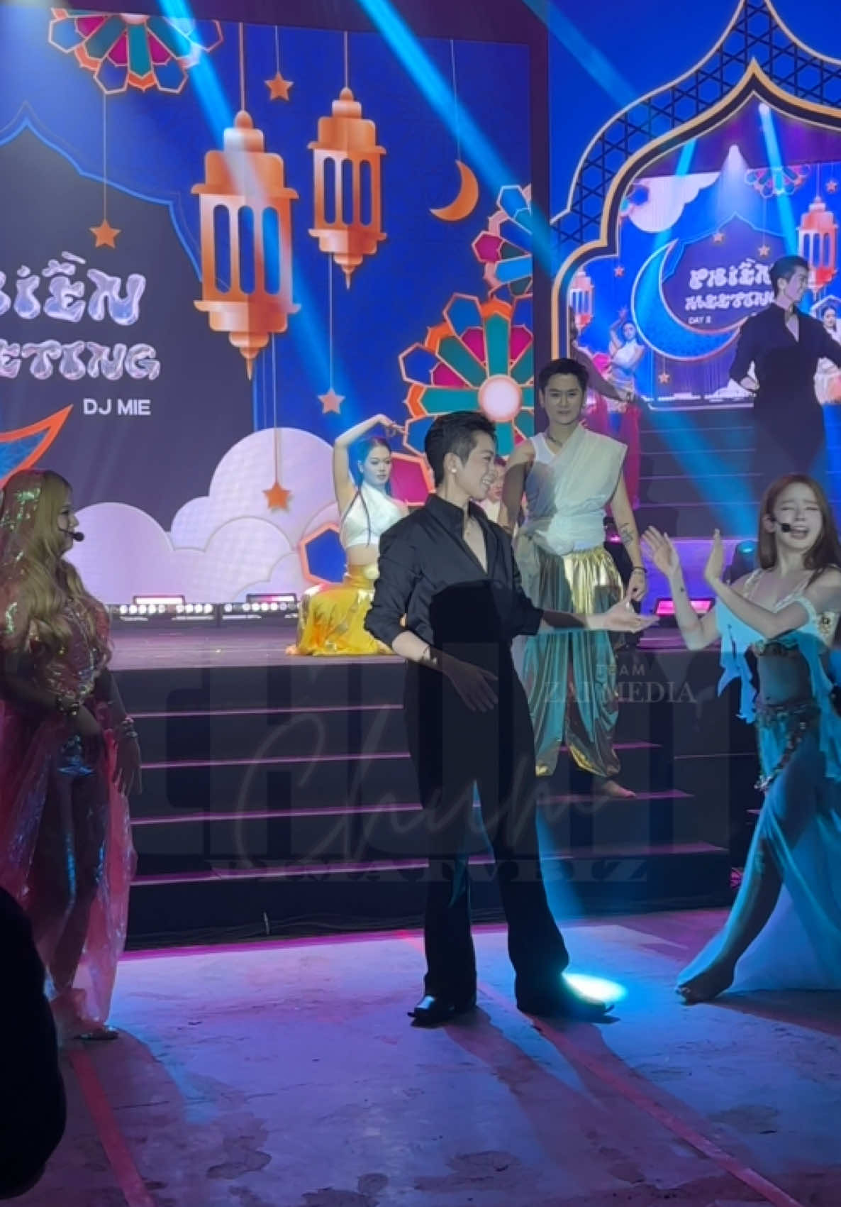 @K&Ecirc;NH CỦA CHUM