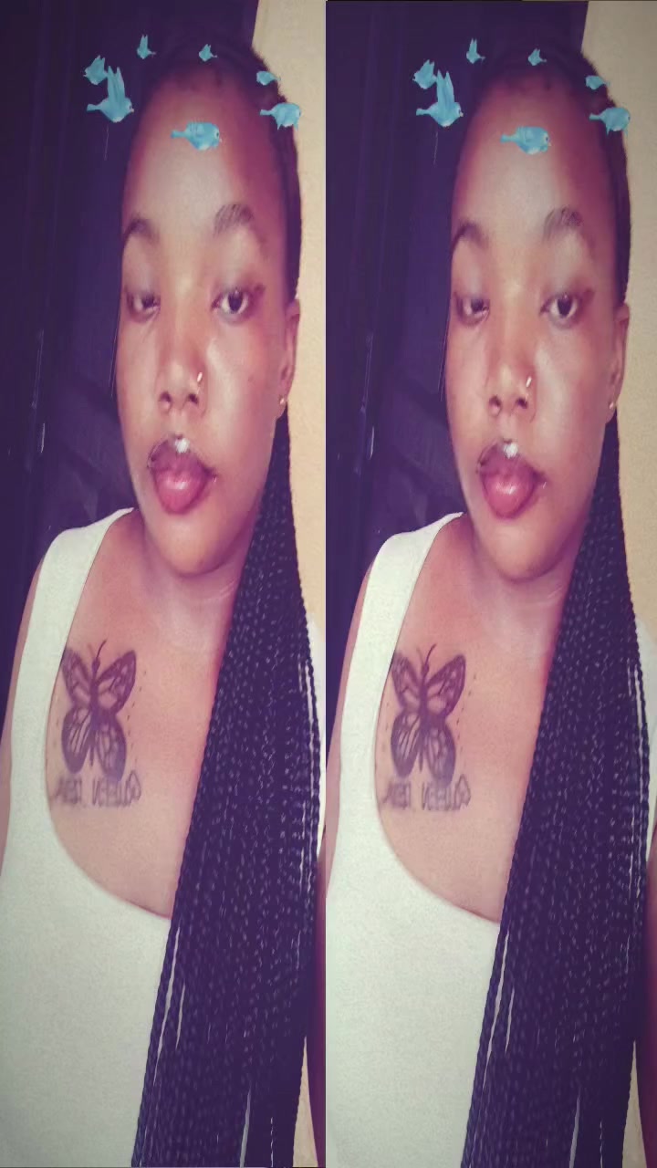 @𝓆𝓊𝑒𝑒𝓃 𝒾𝓈 𝒶 𝒹𝒾𝓋𝒶😛