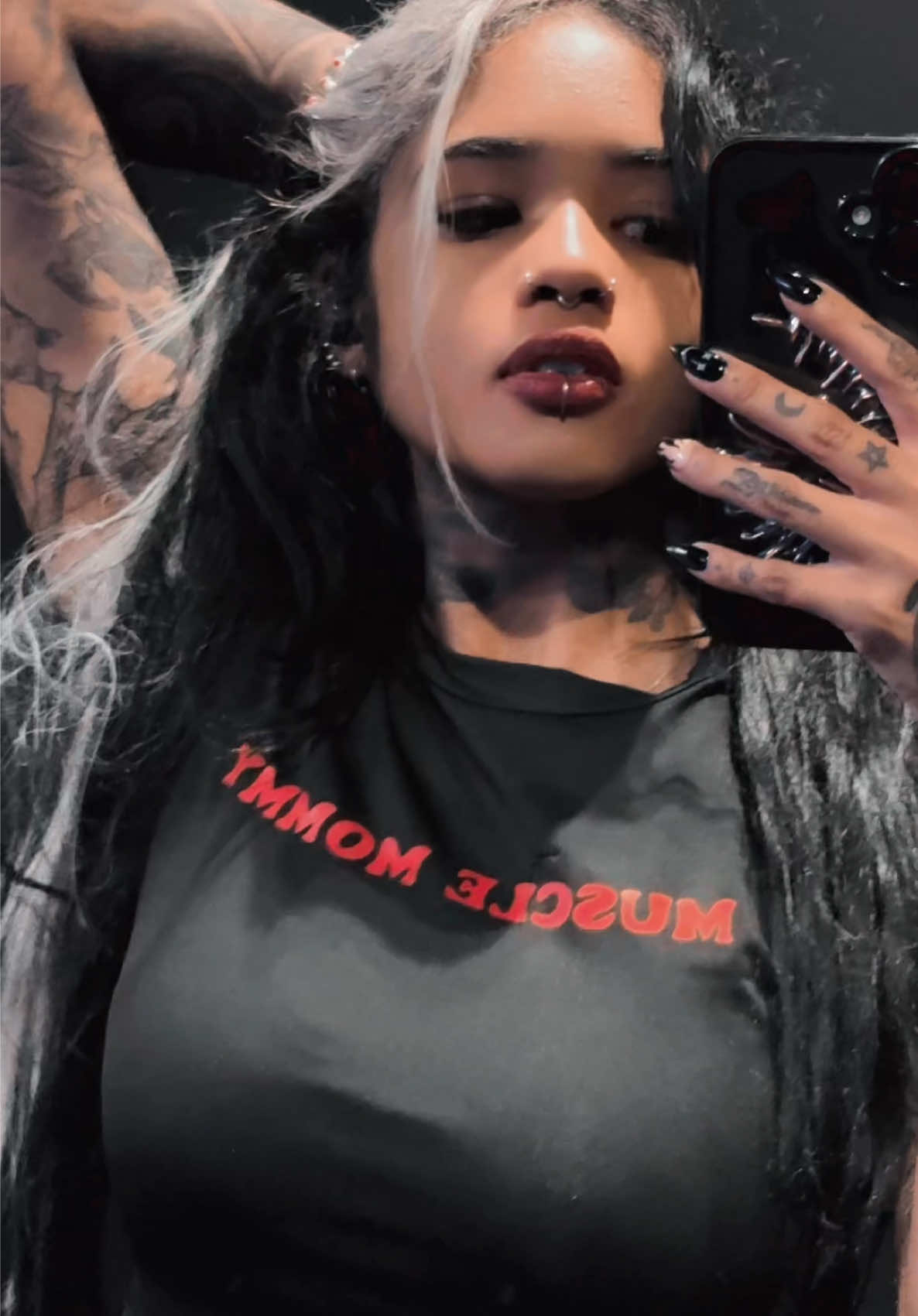 @__SatansNiece__