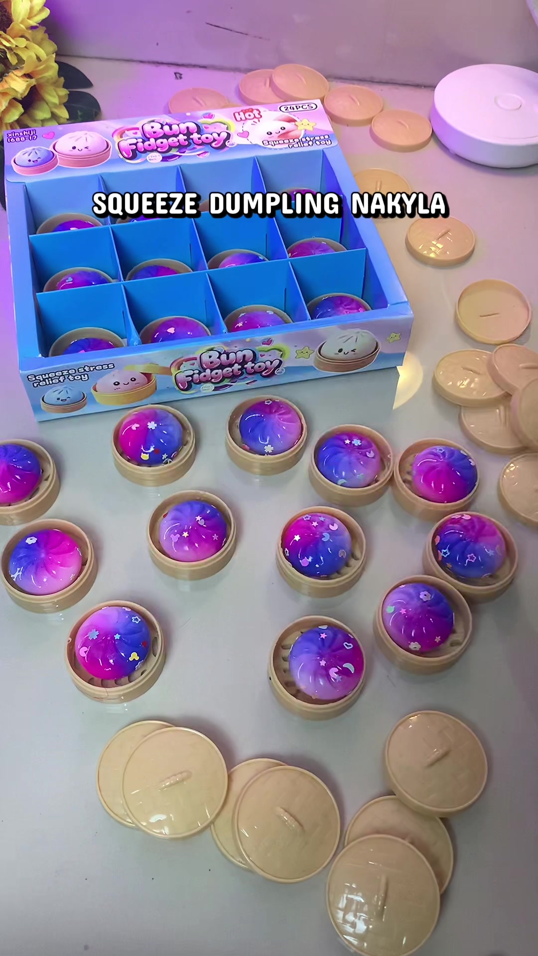 @AR27 TOYS