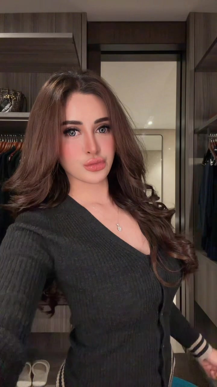 @lauraaas__