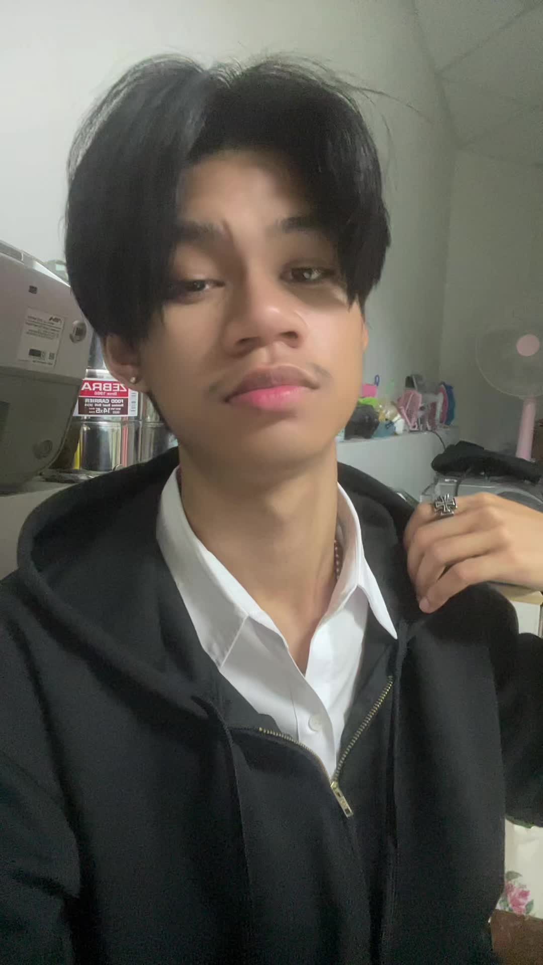@TH!NSLAG