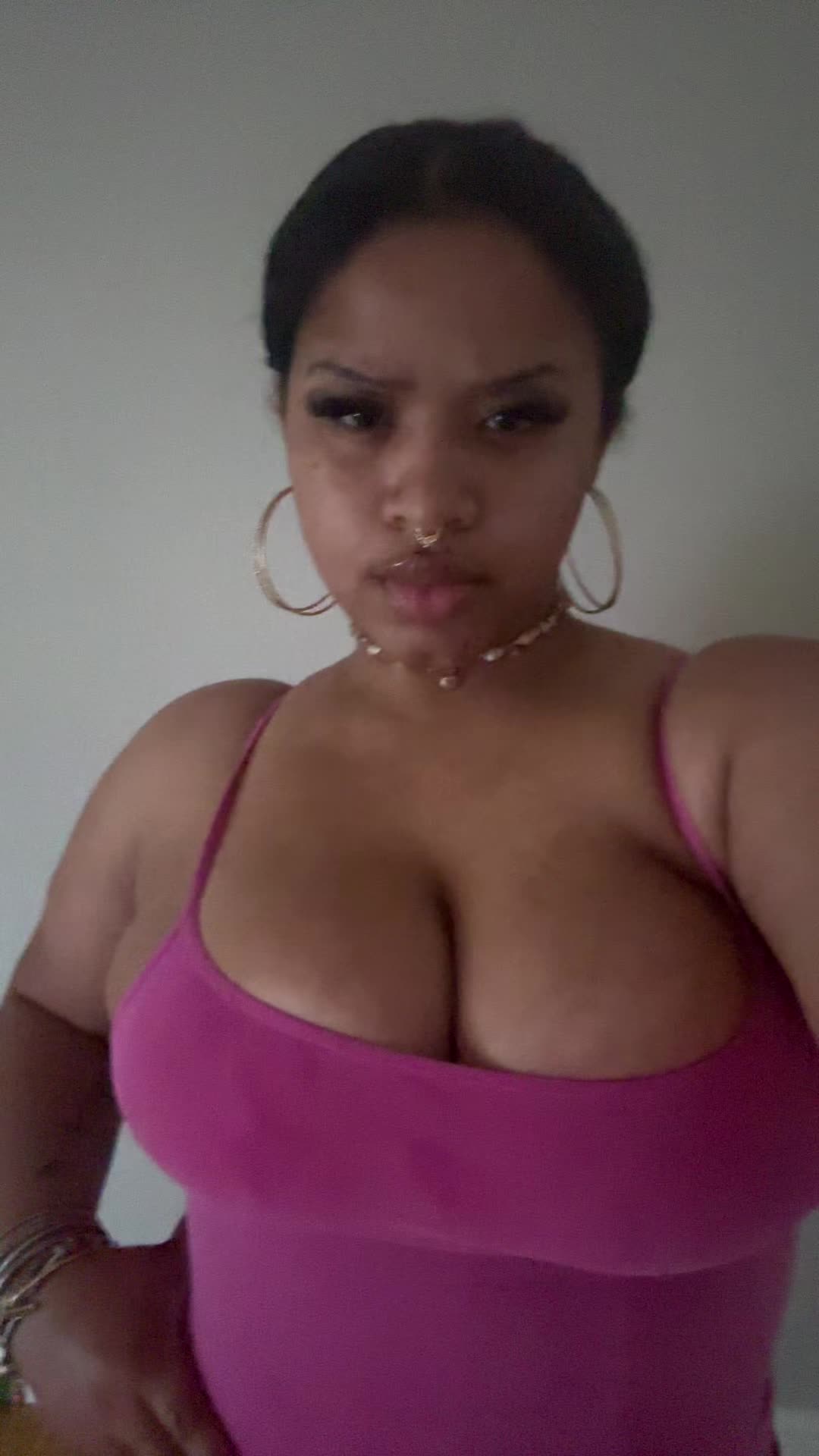 @mizvenuz