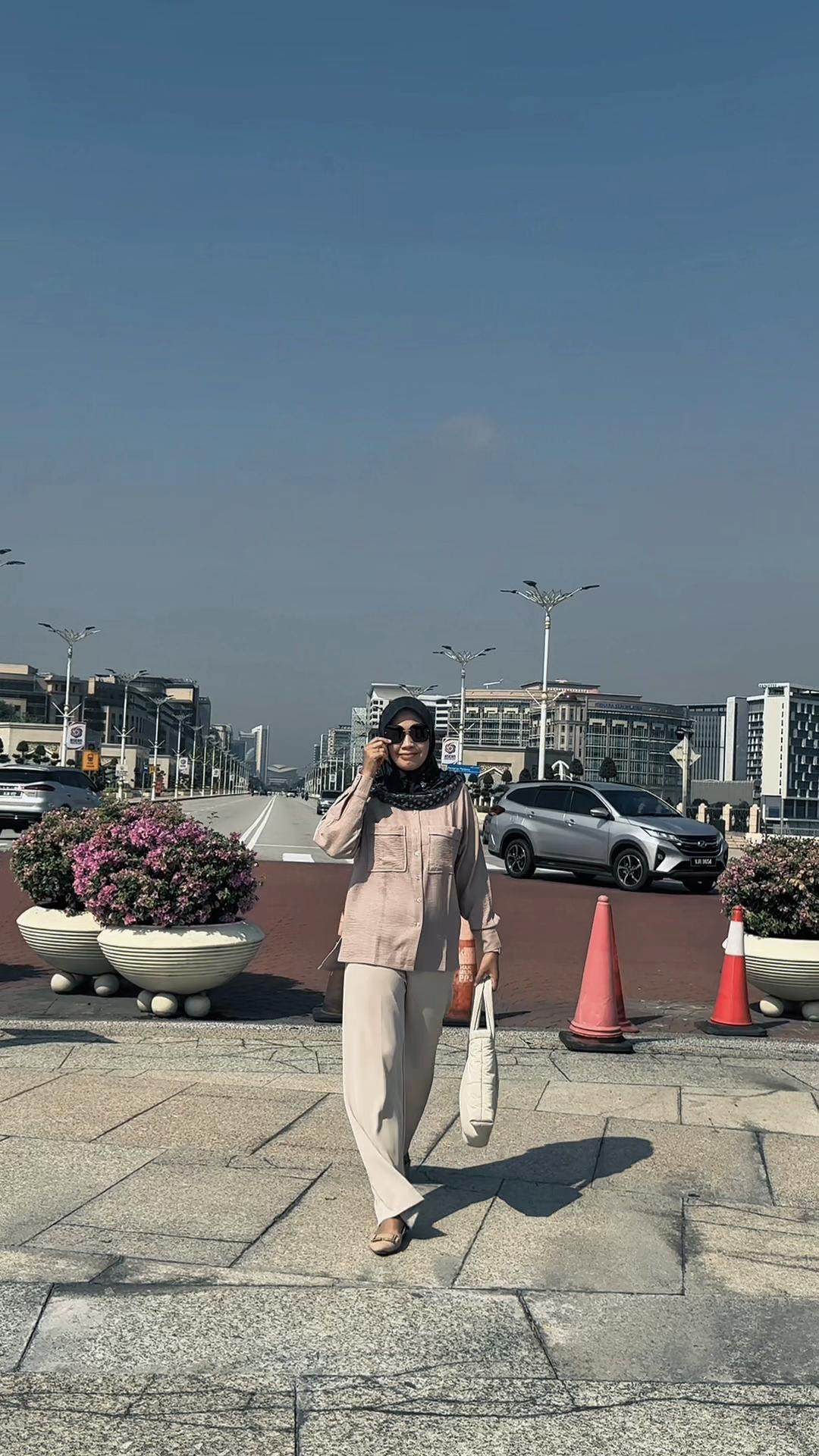 @Uswatunieq | Suka makan