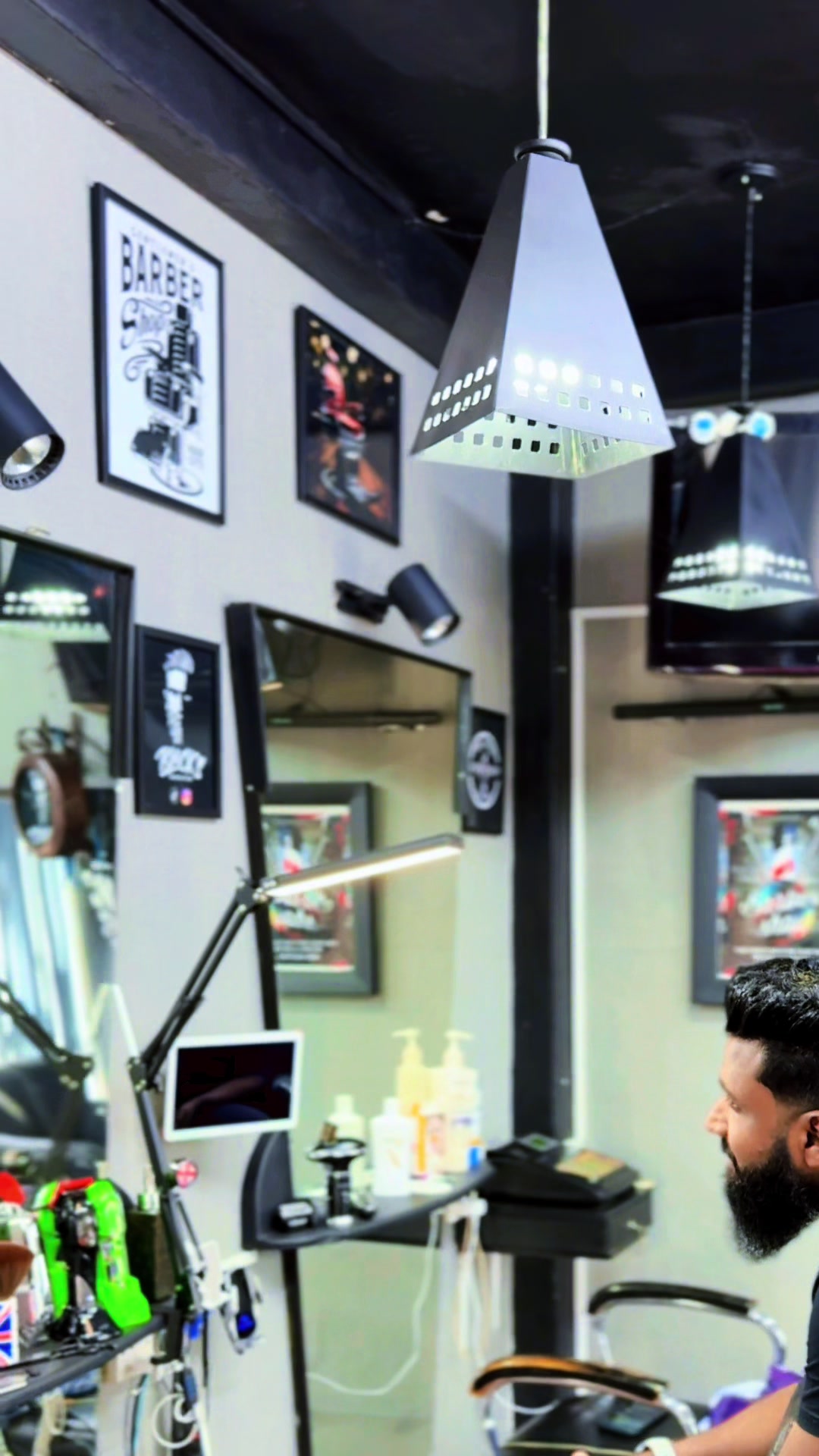 @Blacks Barbering
