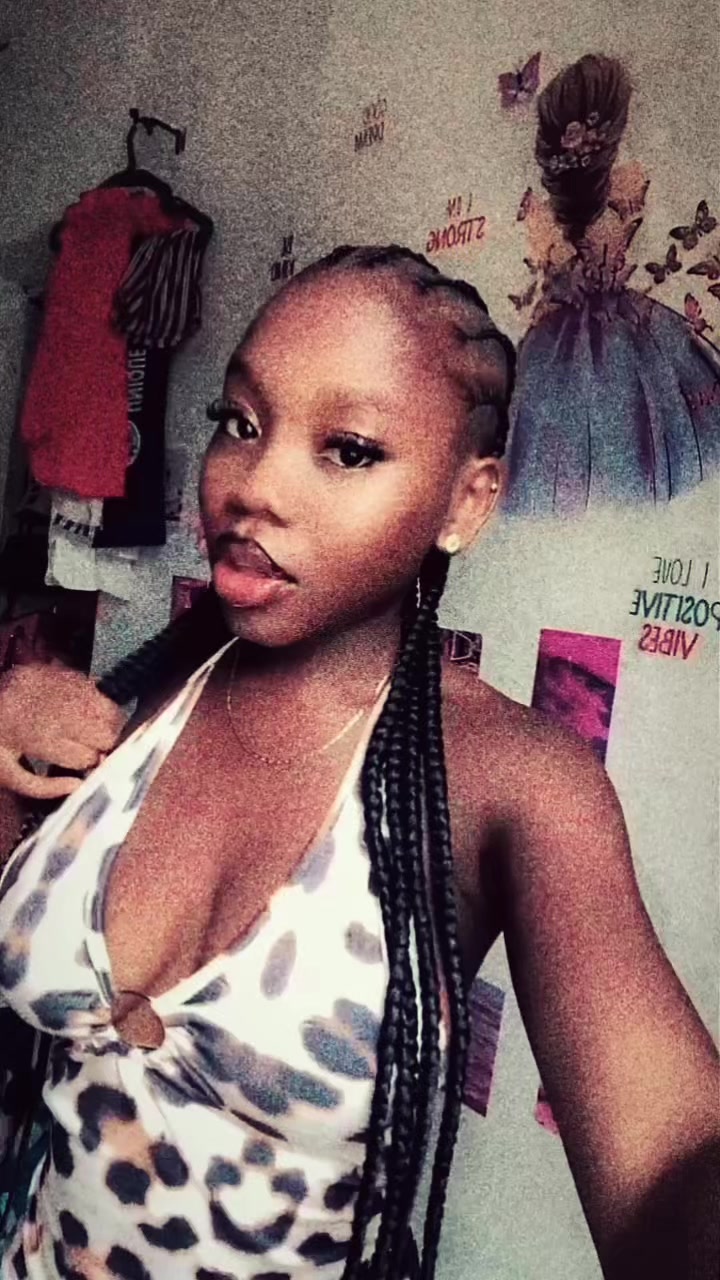 @Slim_Mel😝💕