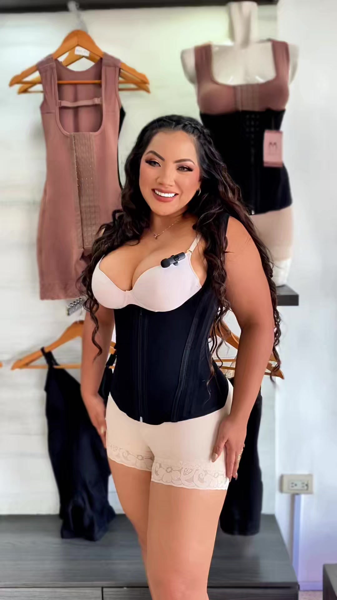 @CurvyFit 💜 Fajas Colombianas