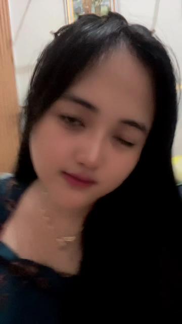 @Tiyaaaa_a