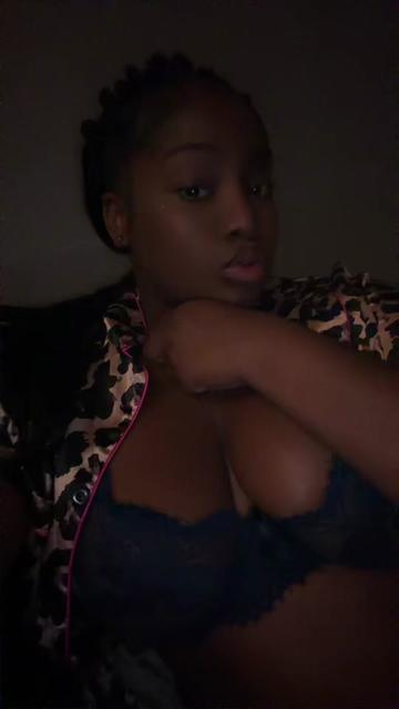 @fynechiii