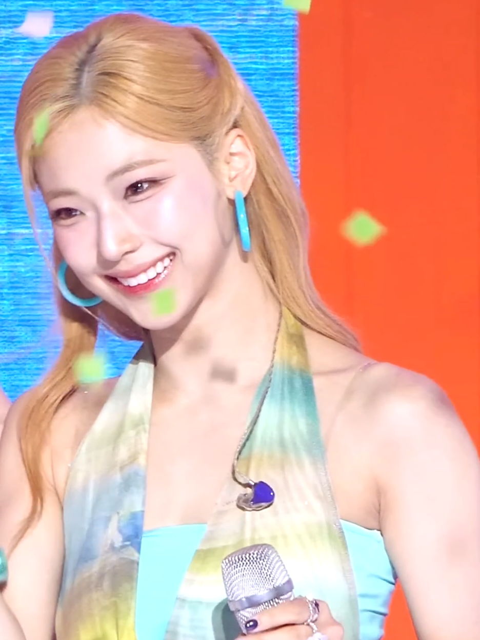@kari 🕸️ | fancams!