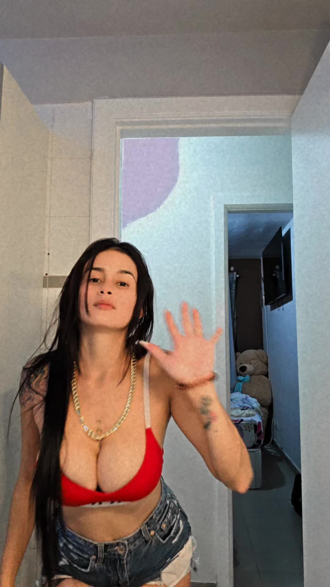 @Lorenaa 😈