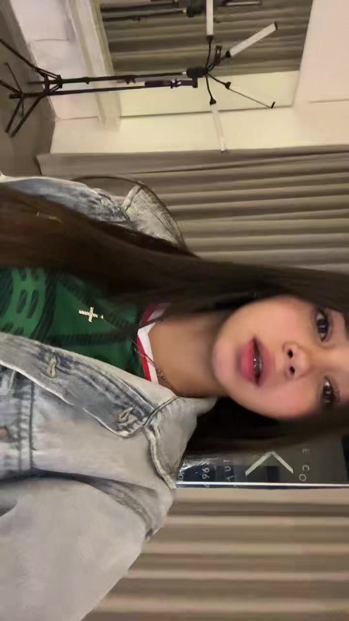 @Camiii