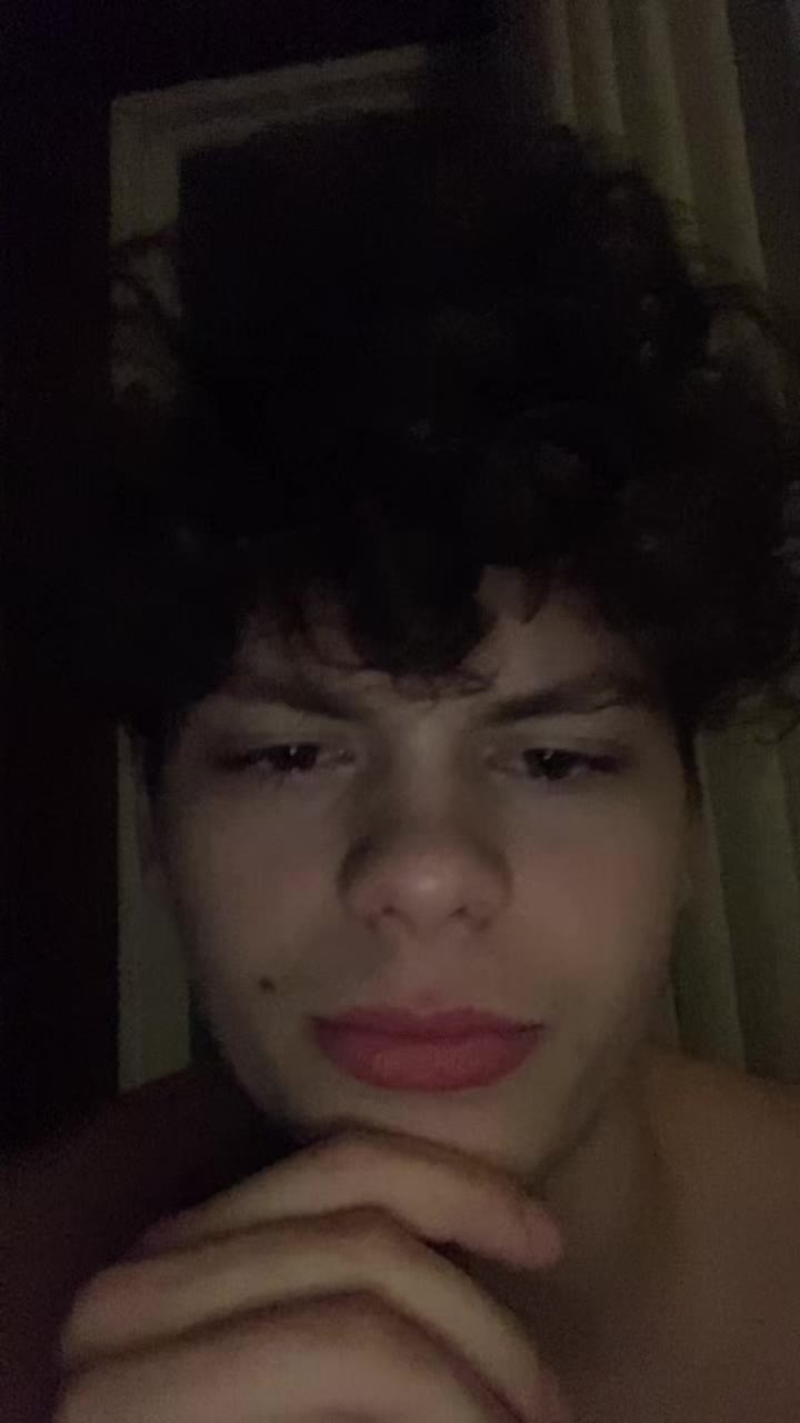 @￶