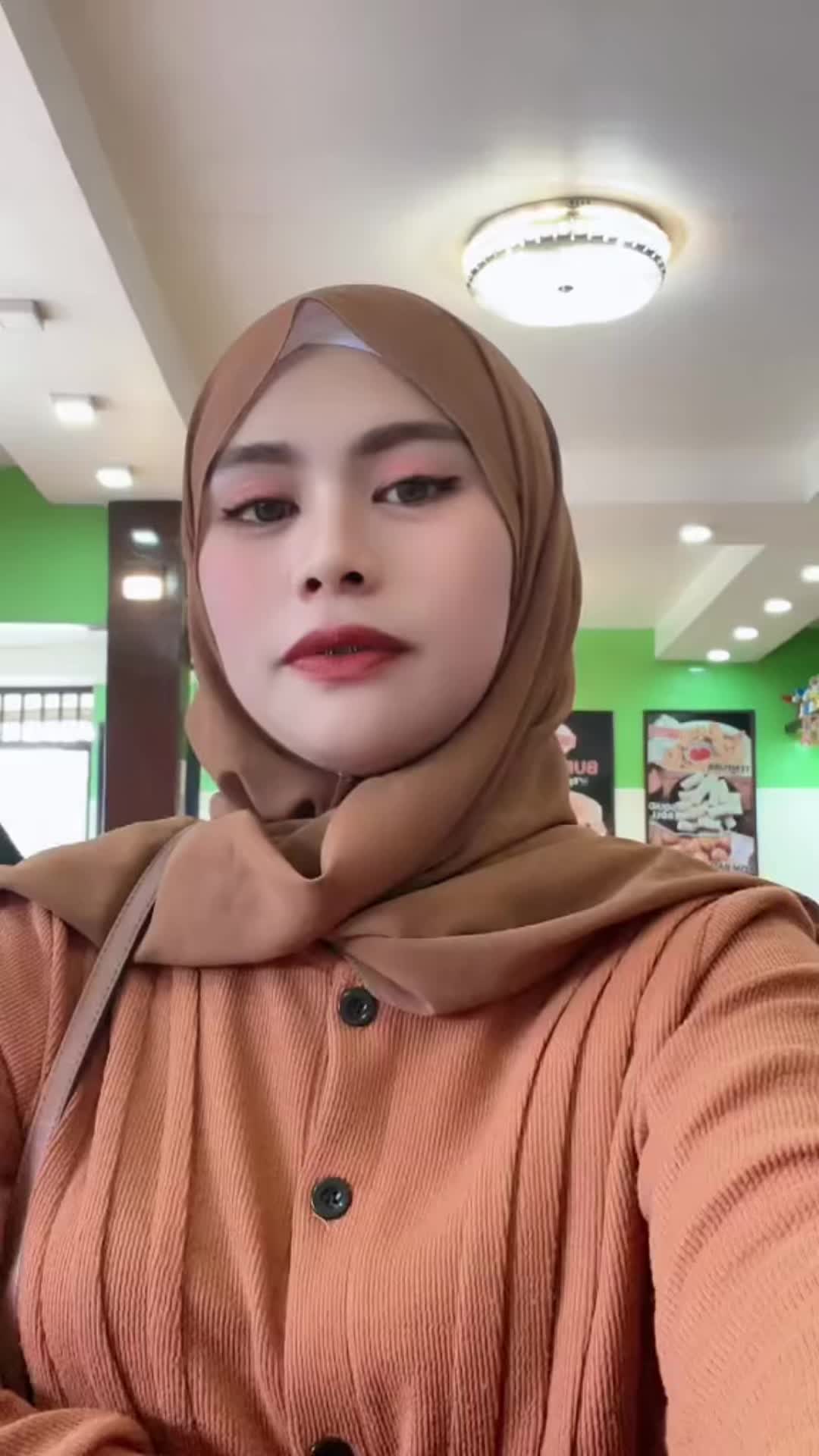 @madamfairosa