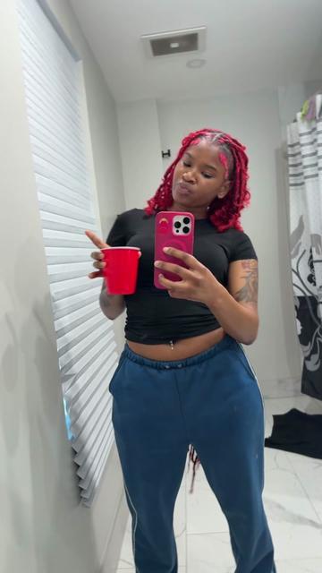 @queen$h!t🌸💘🧞♀️🩰