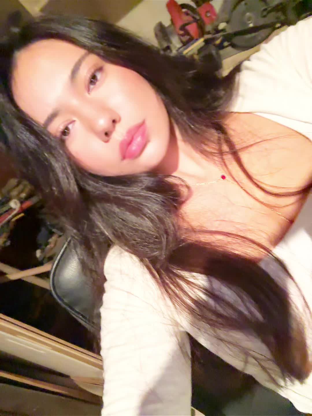 @leonaaa