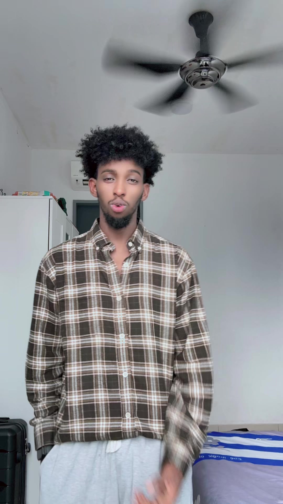 @Kasani_boY