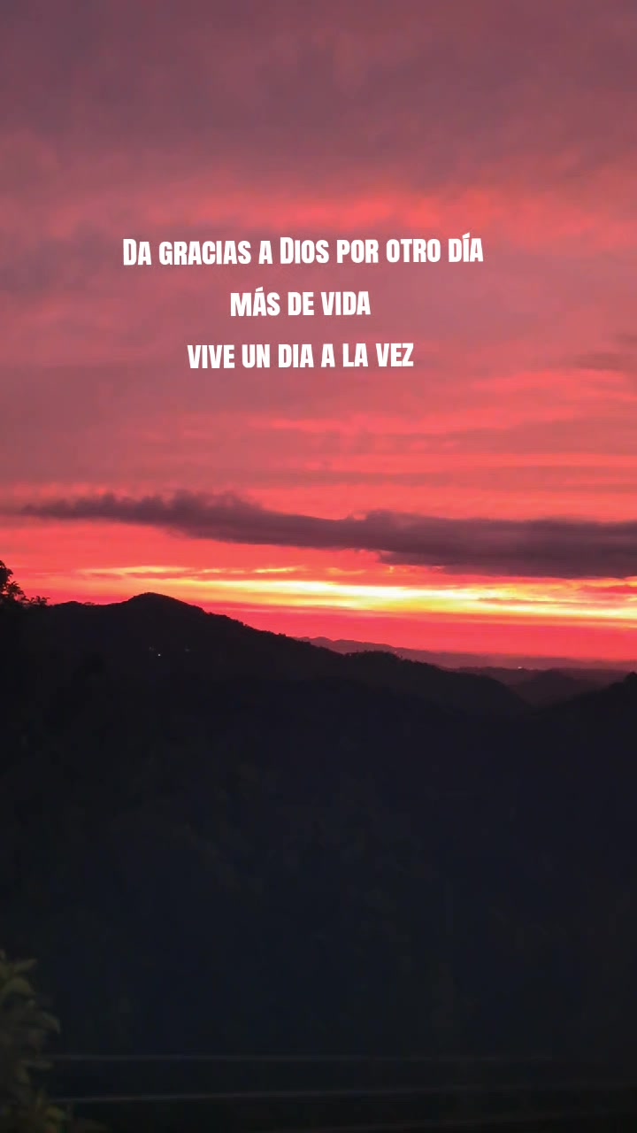 @Nêlly López