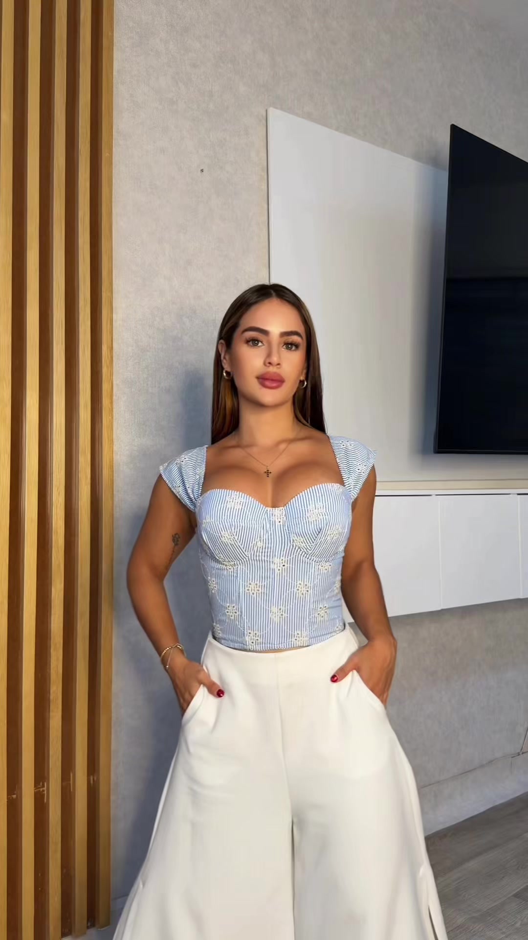 @alaskalingeriee
