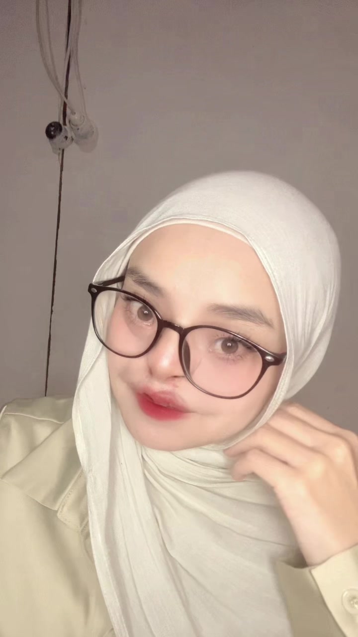 @Raaciil