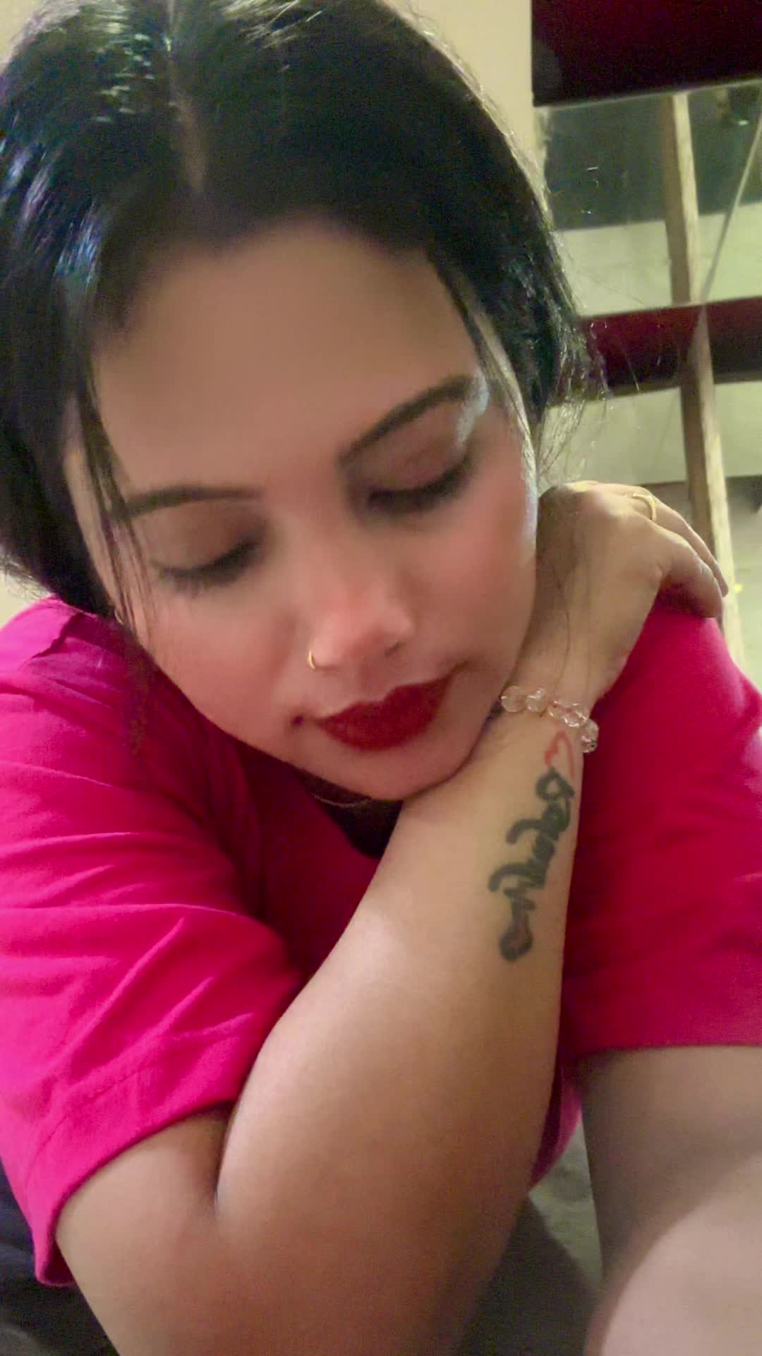 @kareenadeuti5