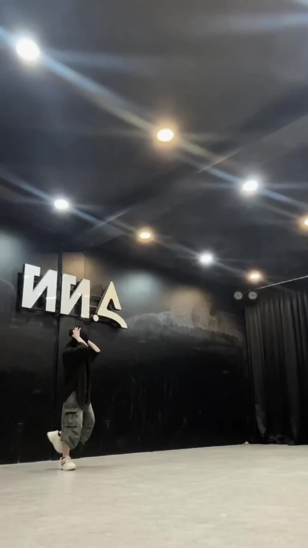 @Mina 🥀