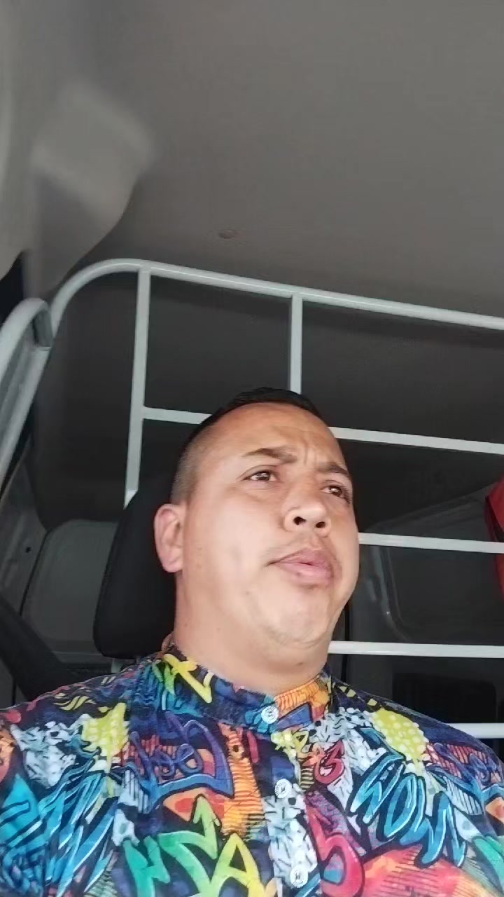 @Manolín
