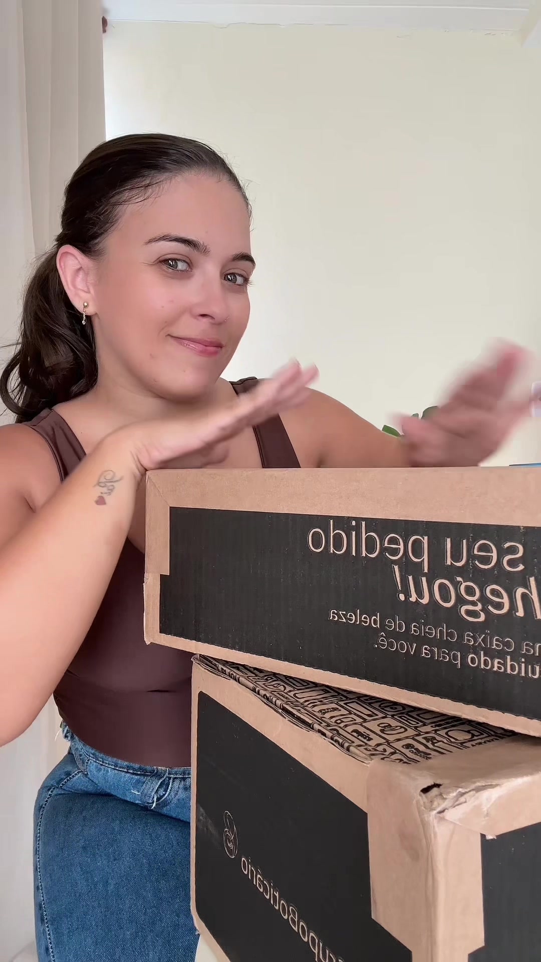 @Larissa Muniz