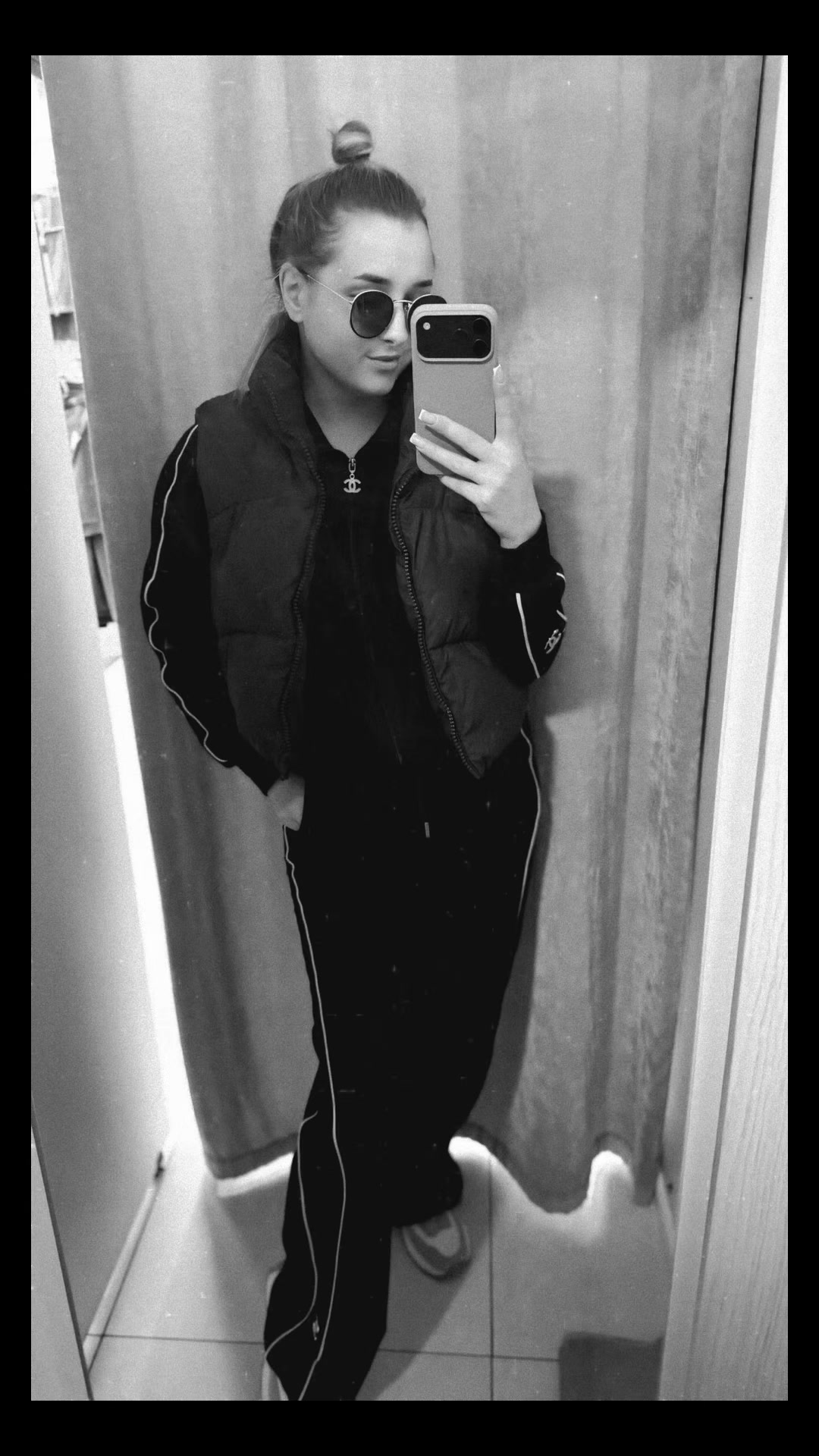 @Romina)🥥