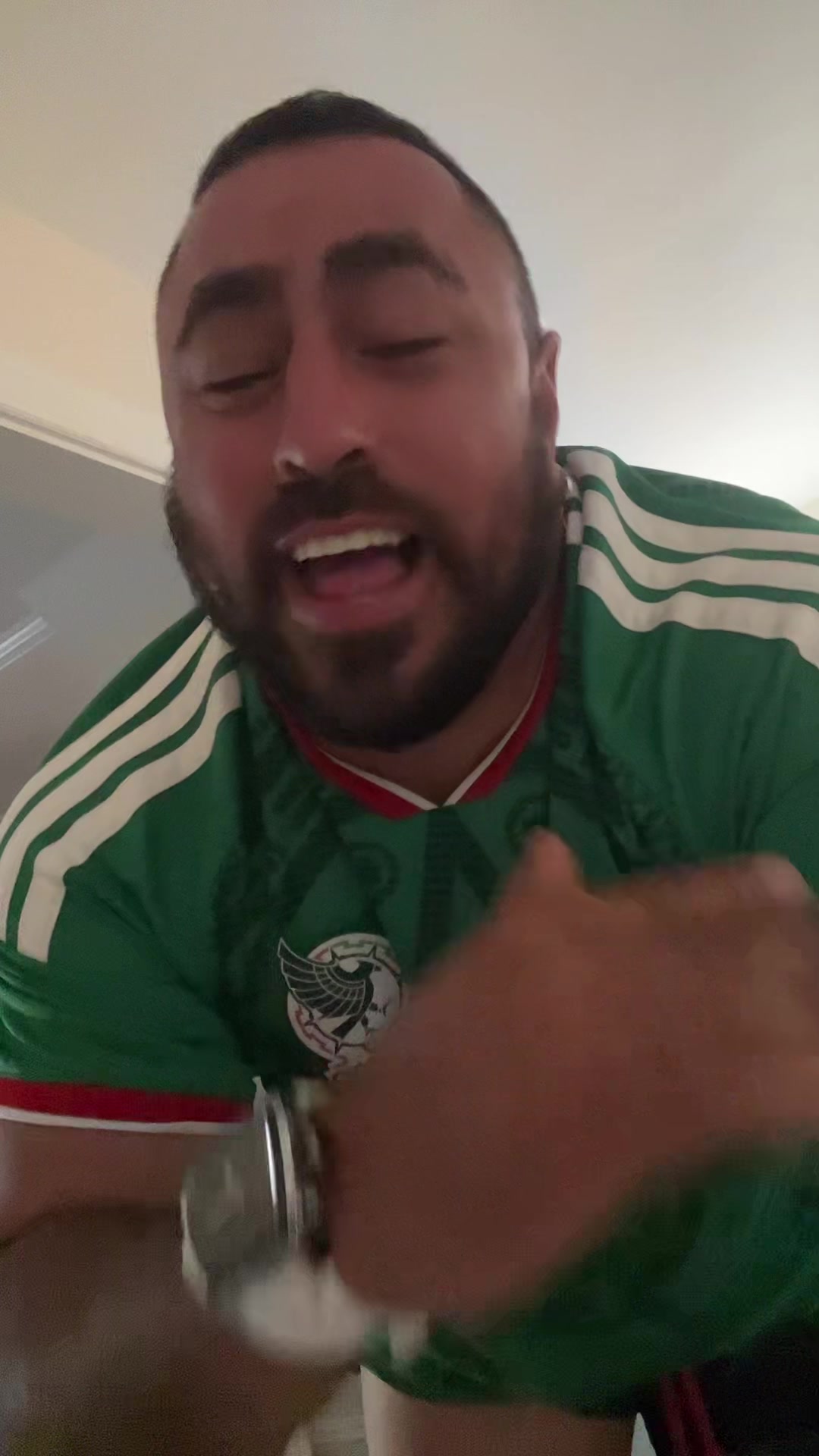 @H&eacute;ctor Lascurain