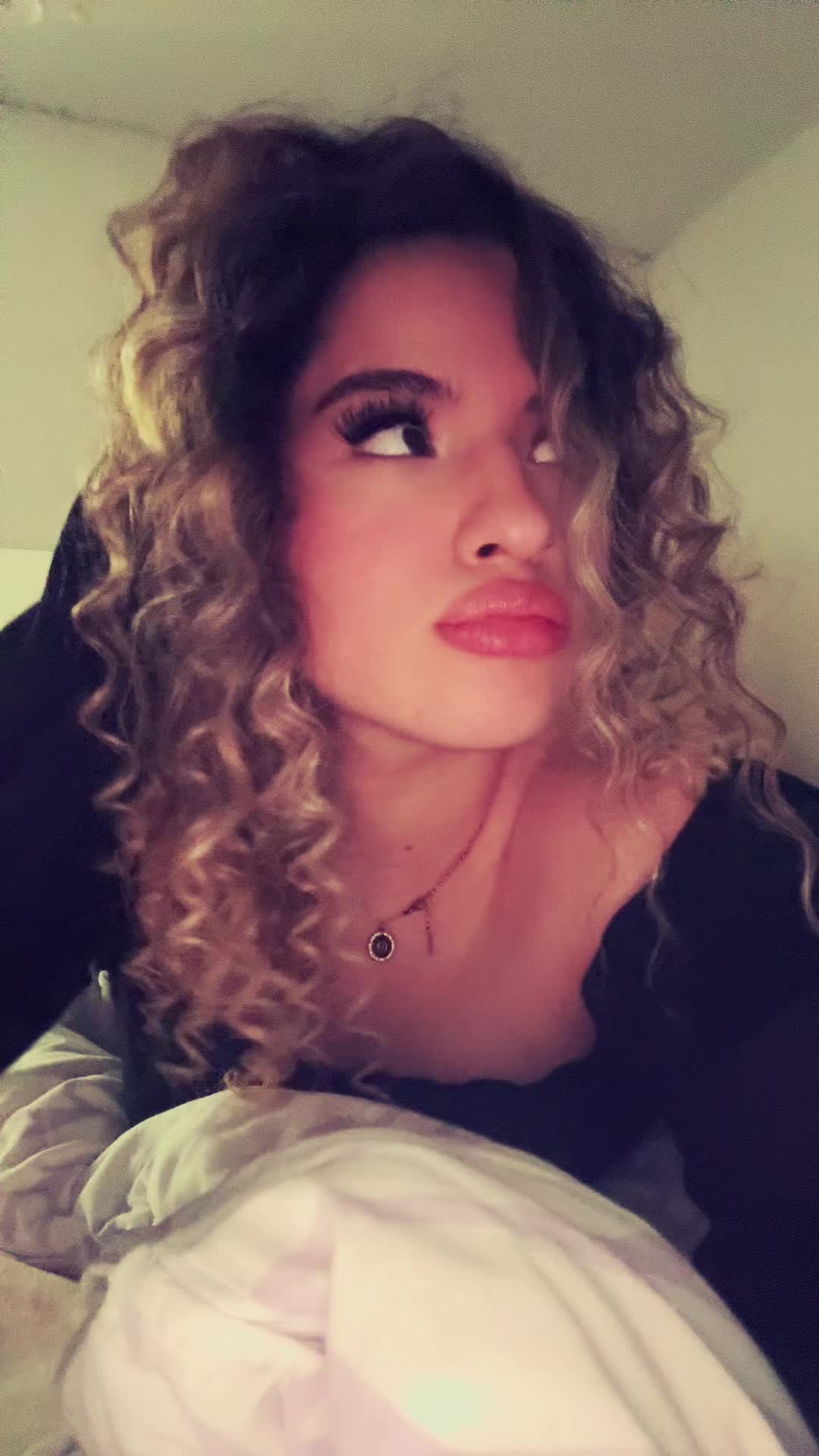 @theodora🪩💄🌟