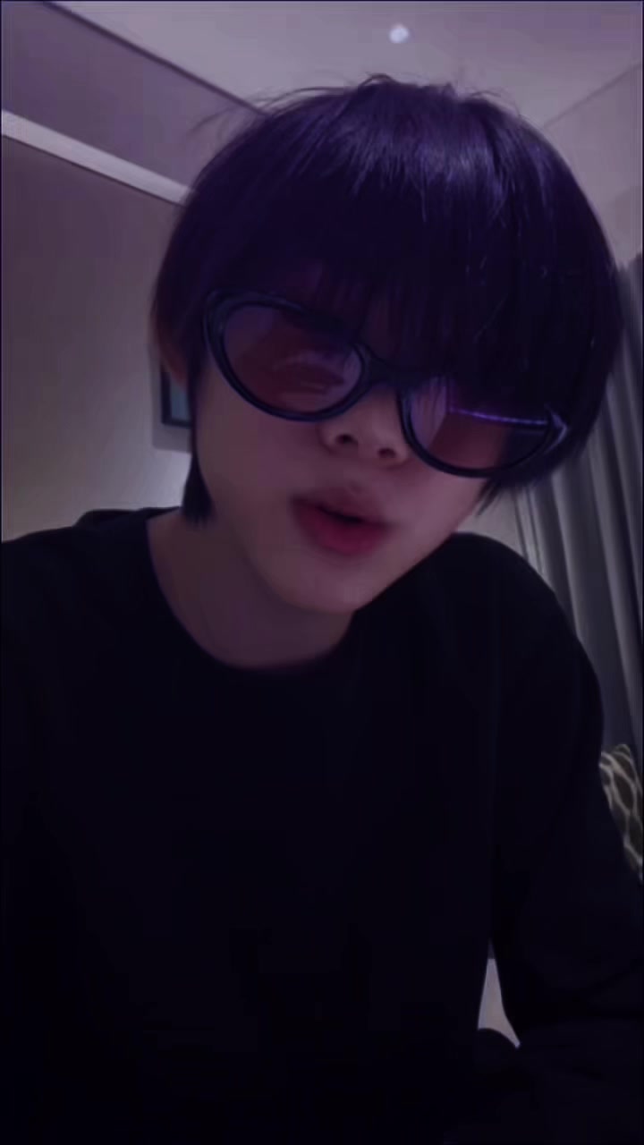 @⋆. 𐙚 ˚𝙒𝙚𝙣𝙝𝙖𝙣文涵 𝜗𝜚˚⋆