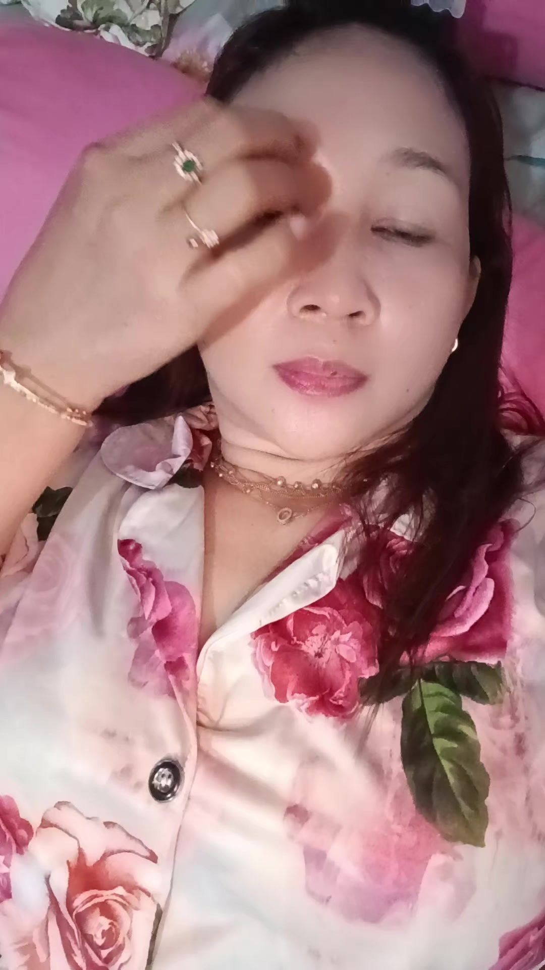 @Friscilla Ester Oo