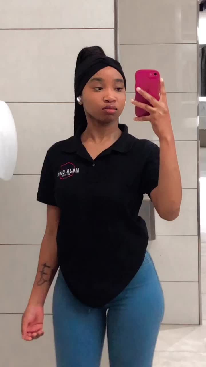 @zee dlamini🫧