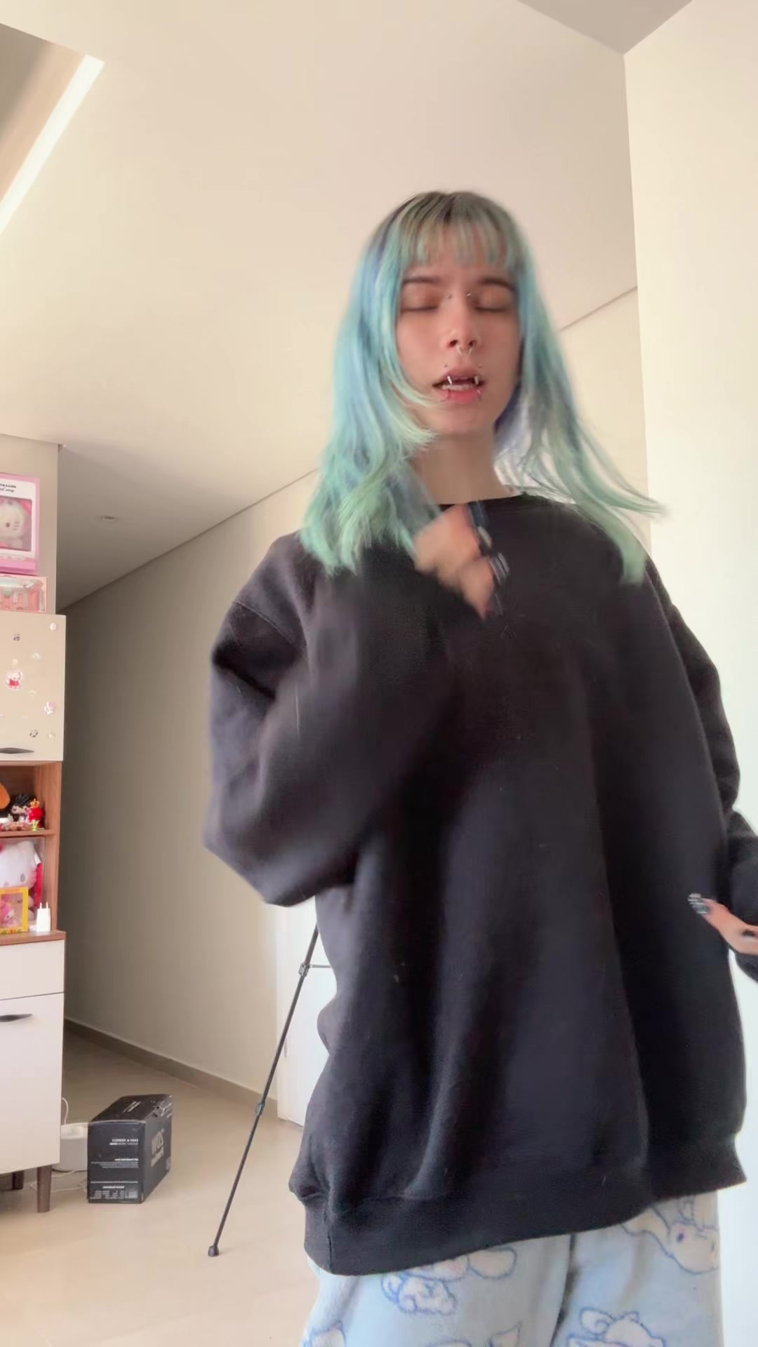 @lu