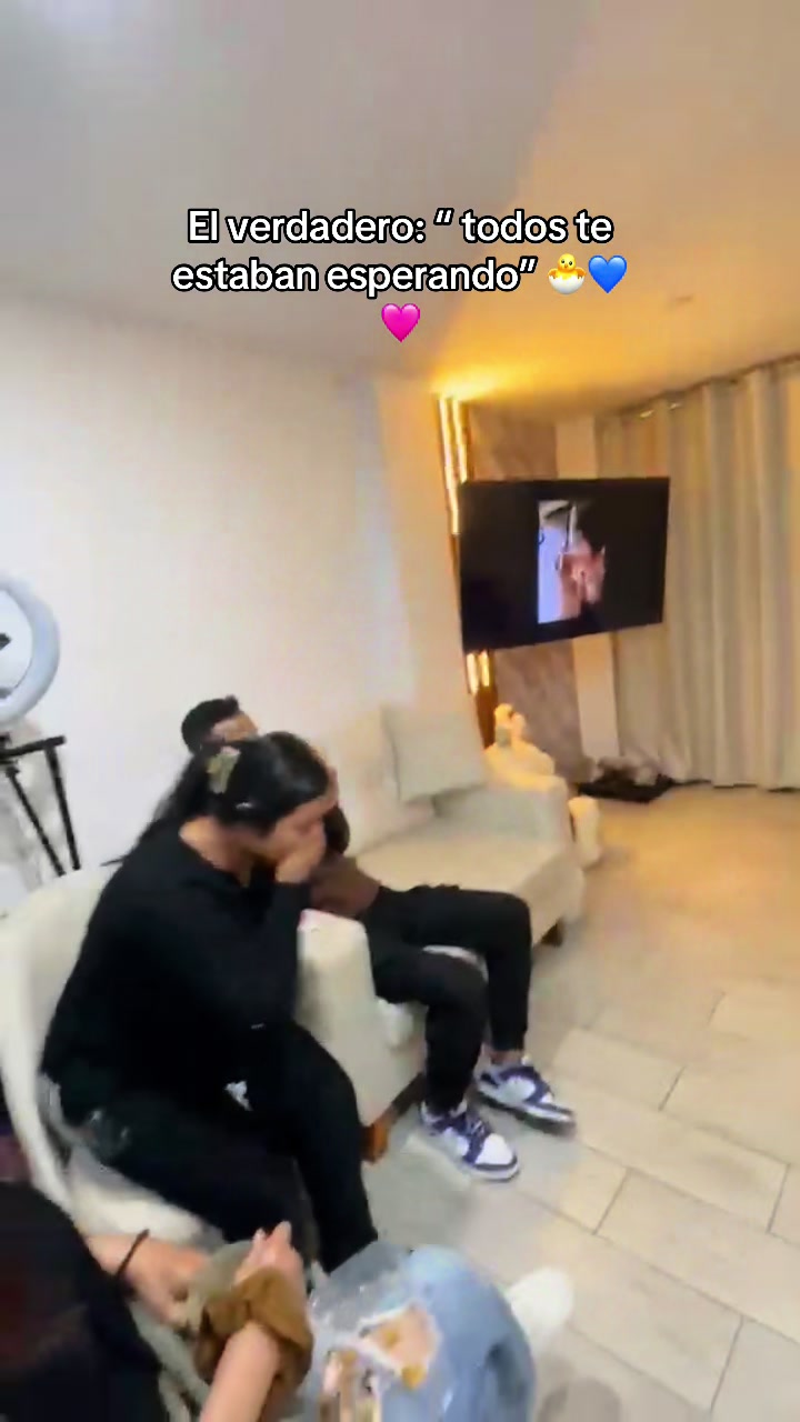 @Valentinavivian🦋